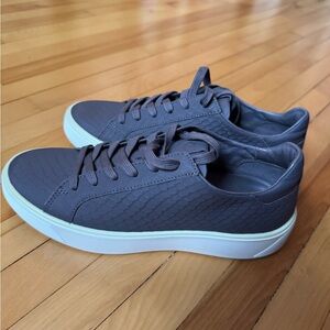Ecco Dark Gray Sneakers with White Sole